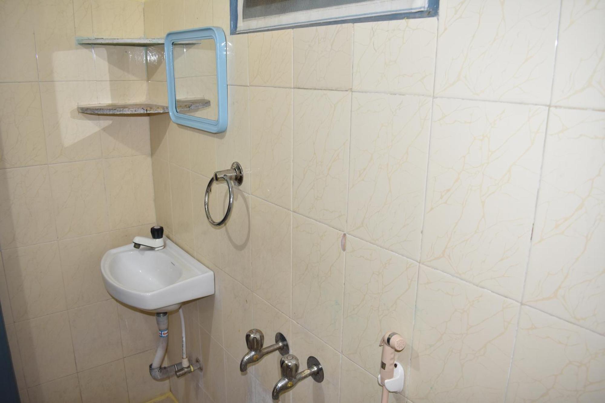 Sannidhi Service Apartments ティルパティ エクステリア 写真