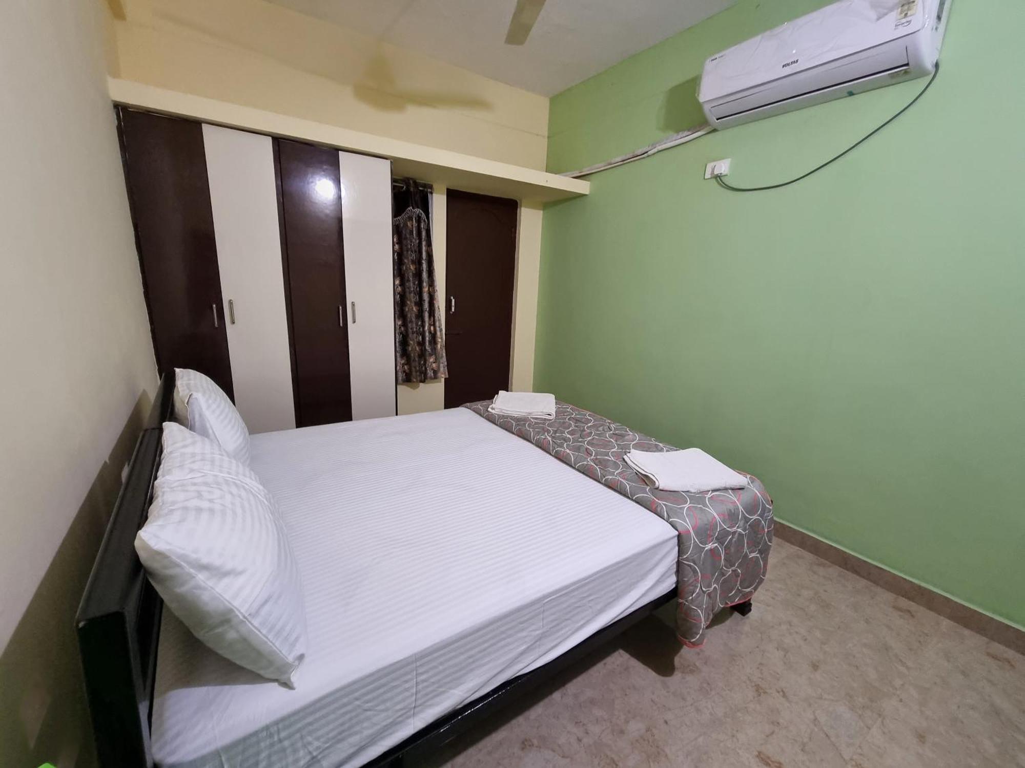 Sannidhi Service Apartments ティルパティ エクステリア 写真