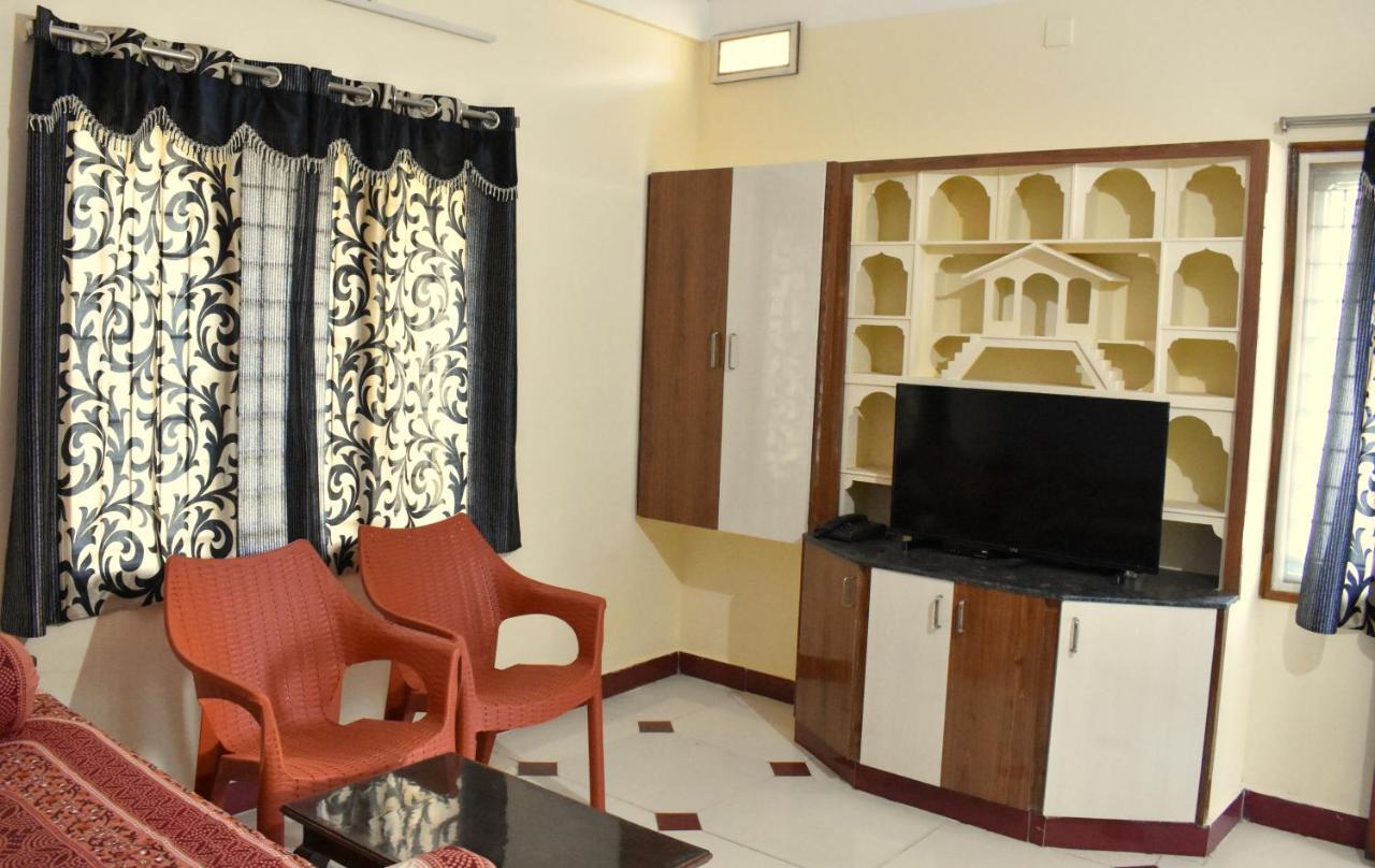 Sannidhi Service Apartments ティルパティ エクステリア 写真