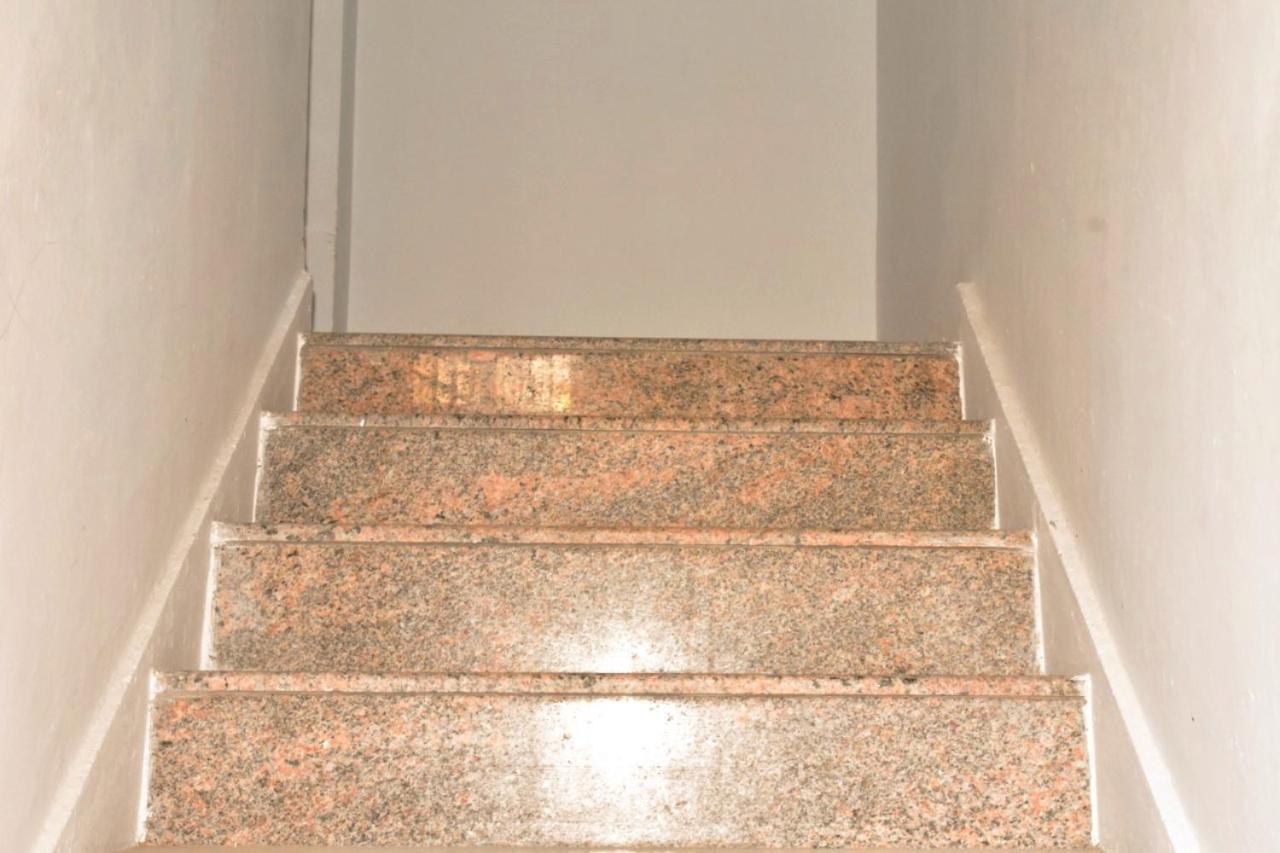Sannidhi Service Apartments ティルパティ エクステリア 写真
