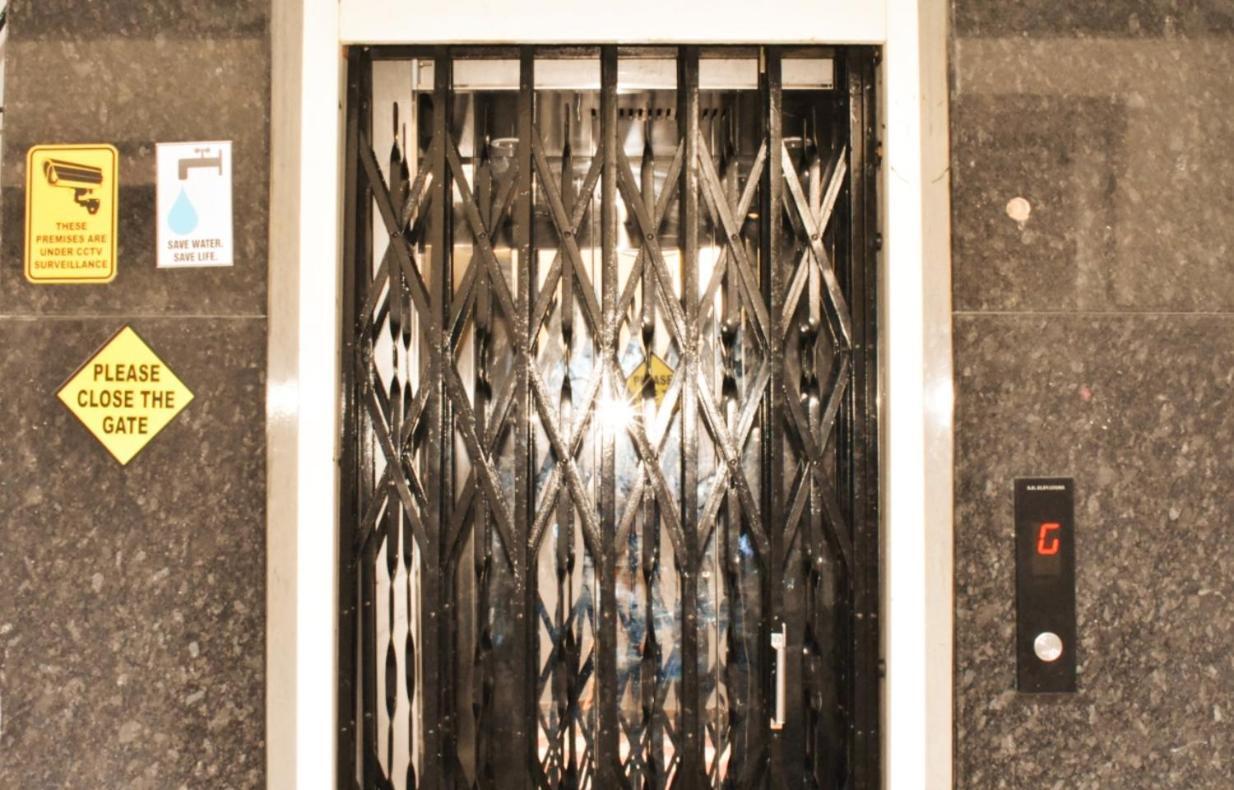 Sannidhi Service Apartments ティルパティ エクステリア 写真